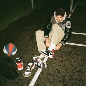 Meet your Posher, Mark-anthony